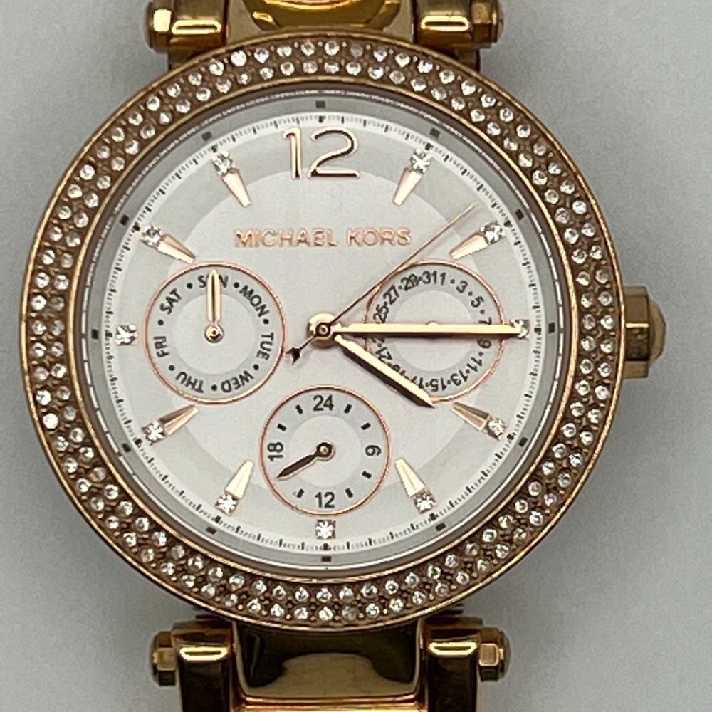 Michael Kors Rose Gold & Crystals Ladies Watch Extra Links &Working - Picture 7 of 11